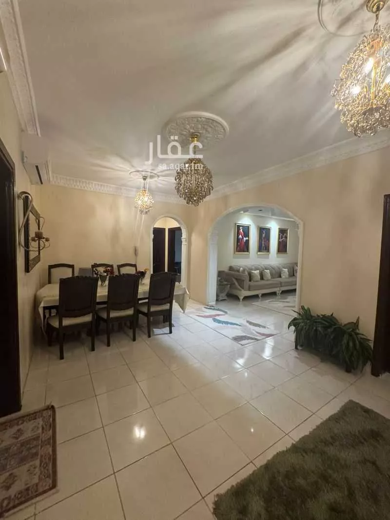 عمارة 800 م² في الروابي 12