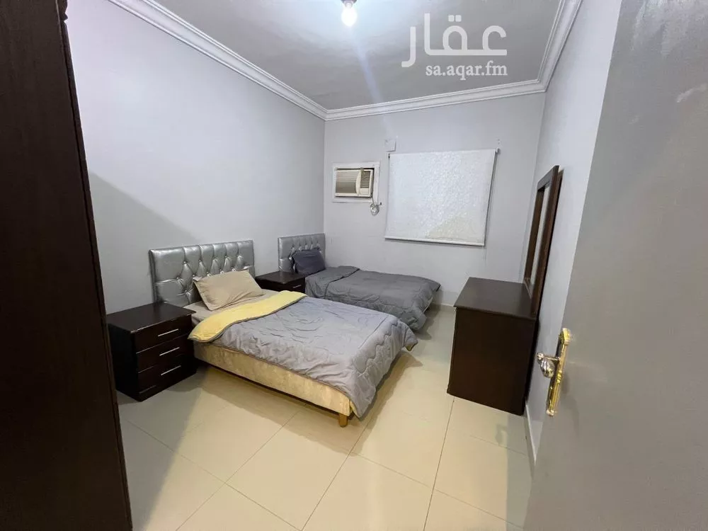 2 bedroom apartment in Al Yarmouk 4