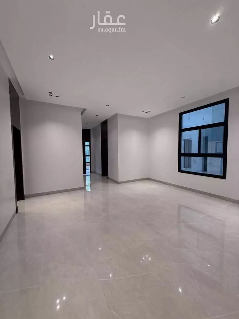 6 bedroom floor in Ash Sharq 5