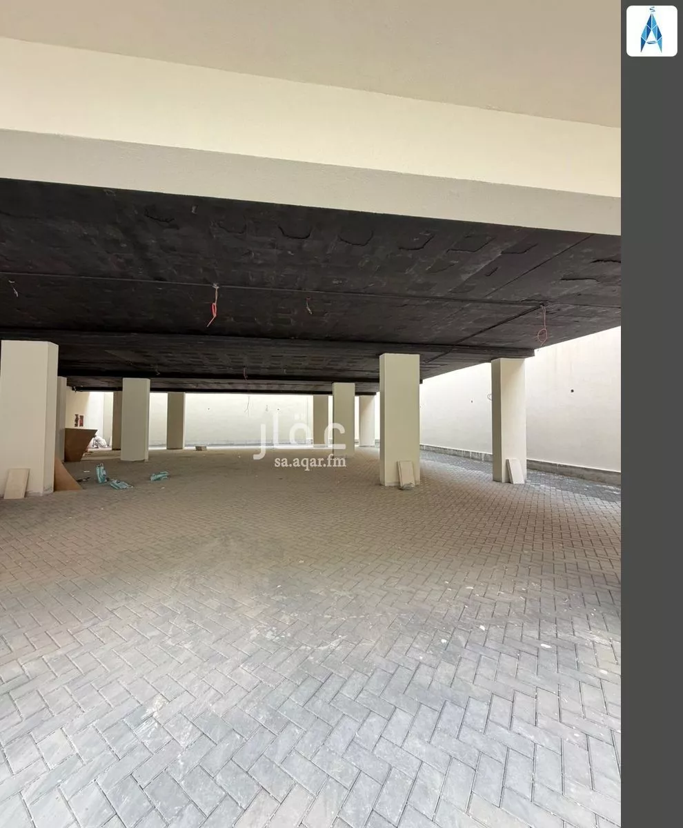 مكتب 1238 م² في الغدير 3