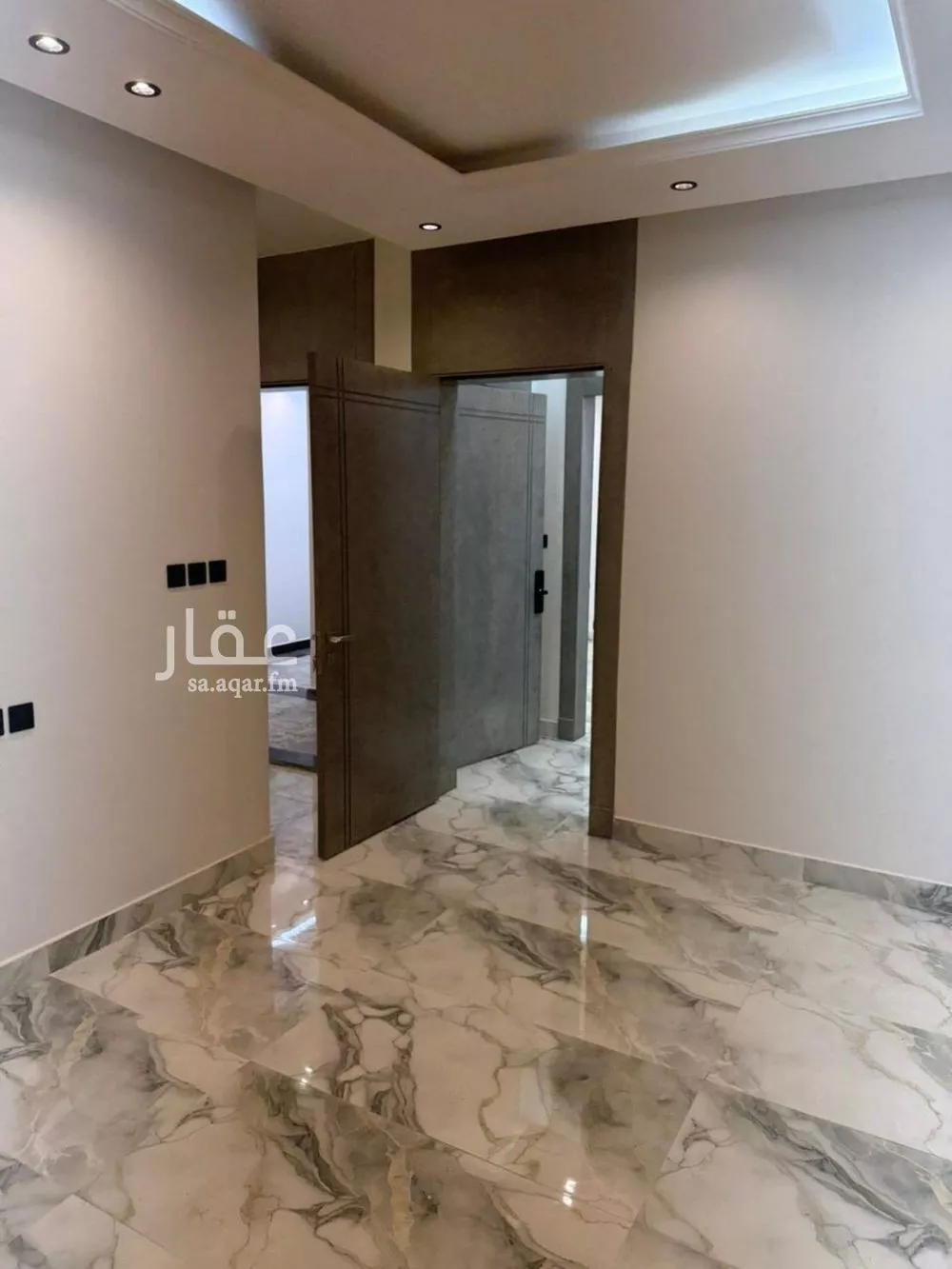 شقة 5 غرف في هجر 11