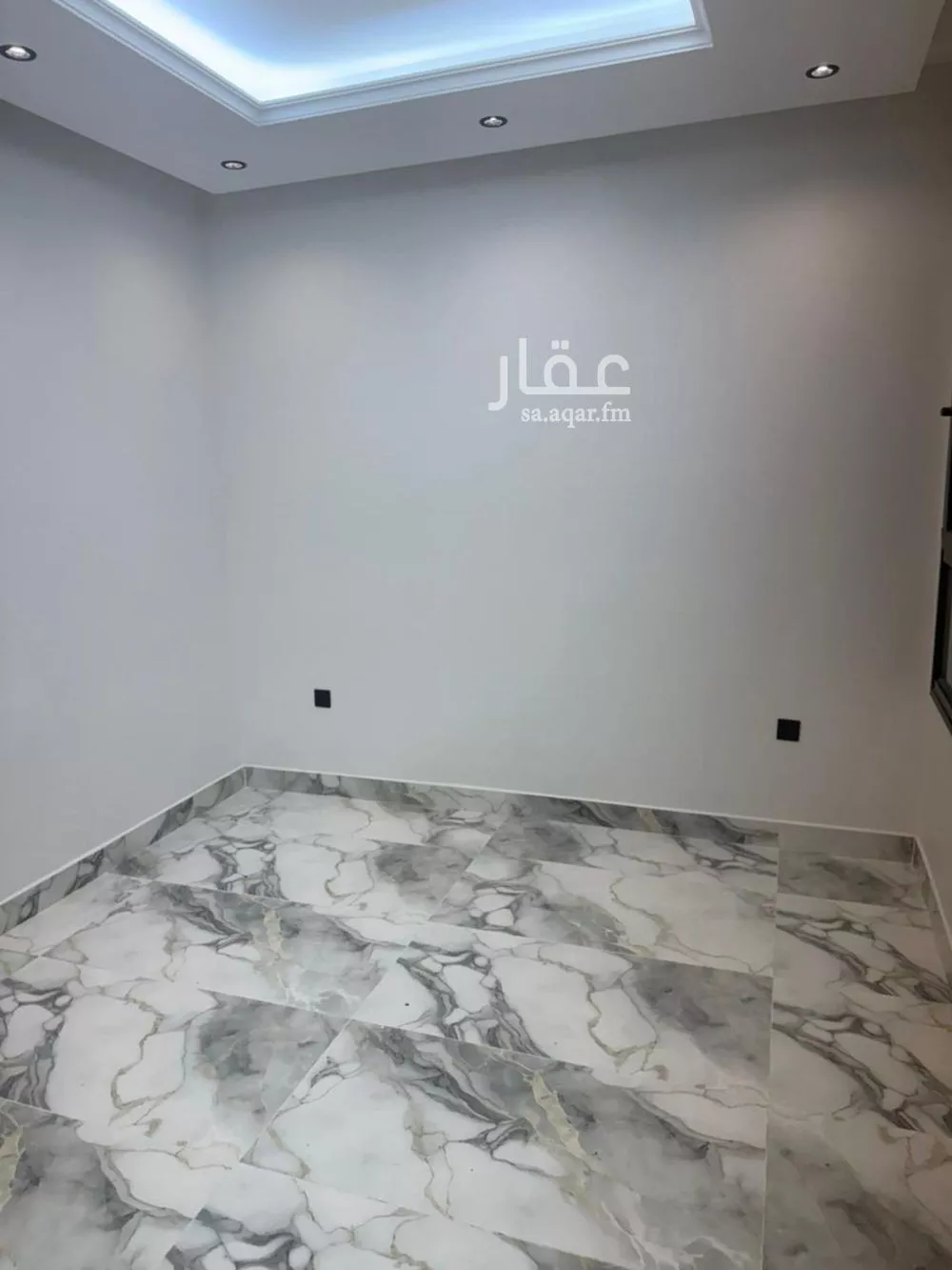 شقة 5 غرف في هجر 5