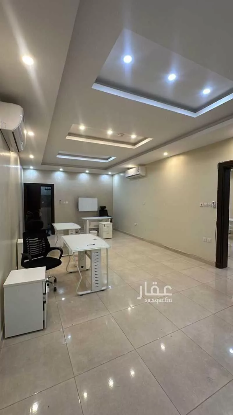 مكتب 540 م² في مذينب 2