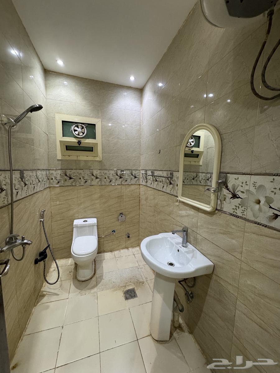 شقة 3 غرف في المهدية 5