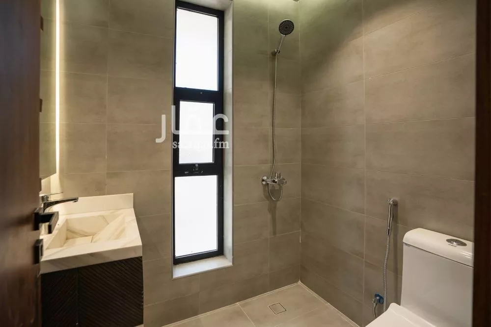 1 bedroom apartment in Al Bawadi 6