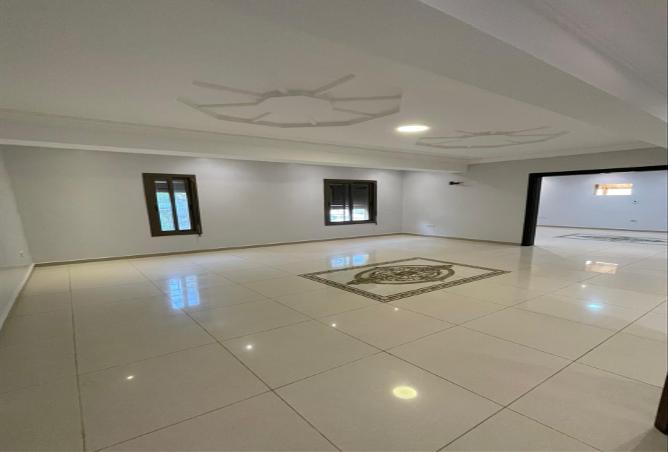 شقة 5 غرف في Ar Rawdah 3