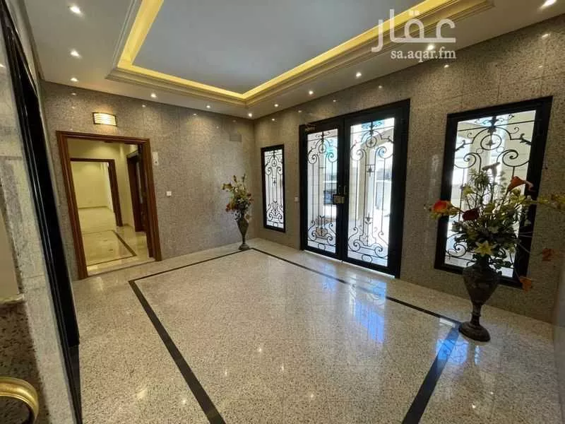 5 bedroom apartment in Al Rawdah 4