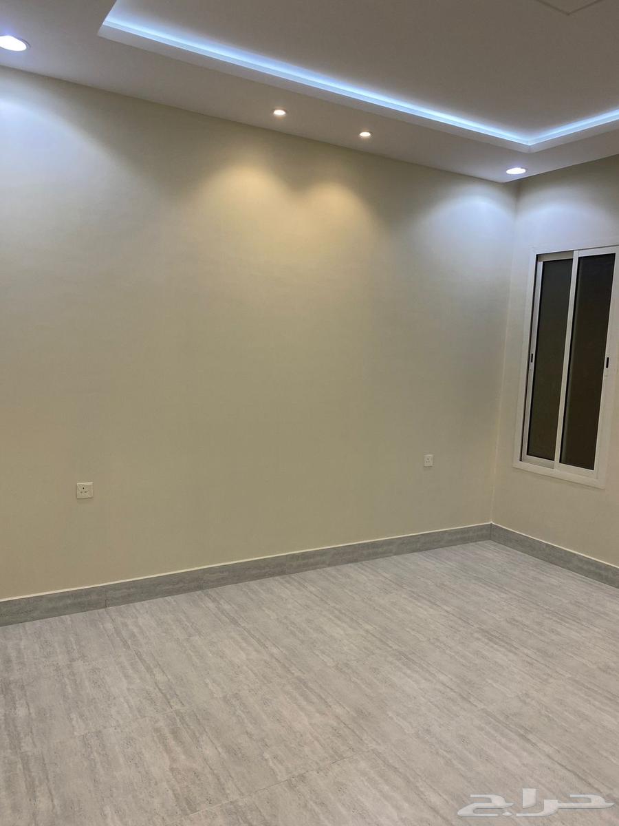 فيلا 3 غرف في عكاظ 11