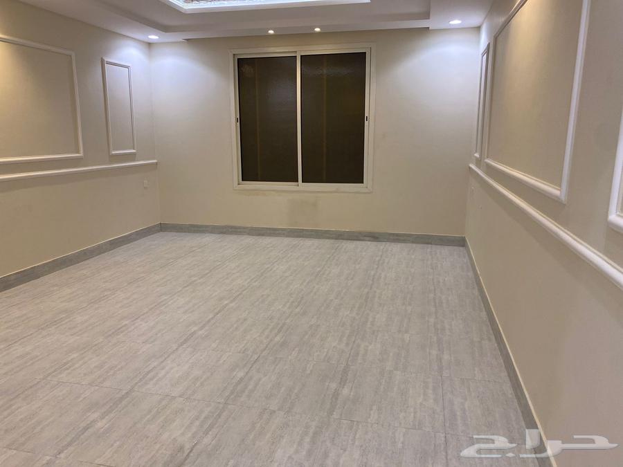 فيلا 3 غرف في عكاظ 13