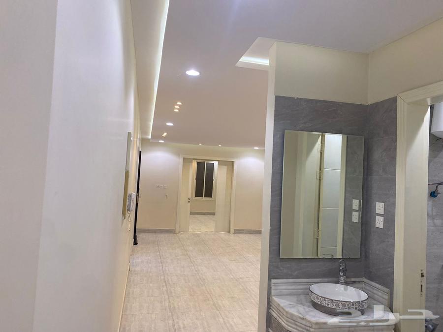 فيلا 3 غرف في عكاظ 21