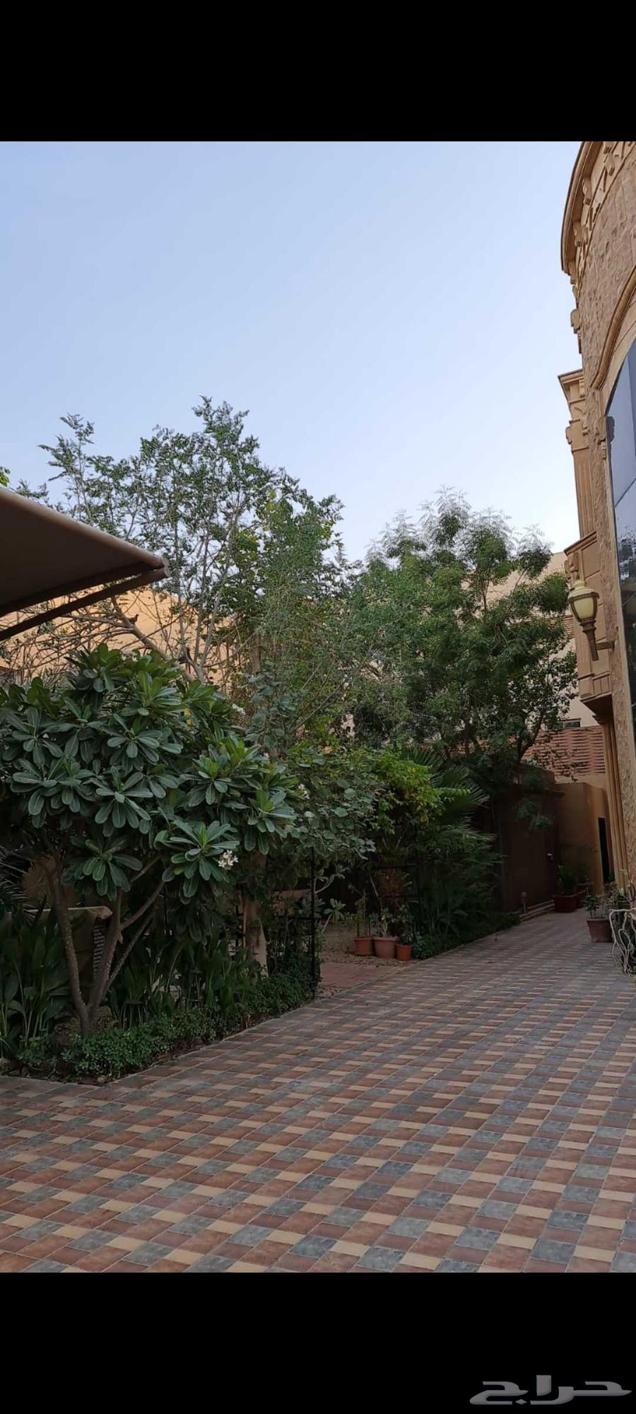 فيلا 5 غرف في الفلاح 8