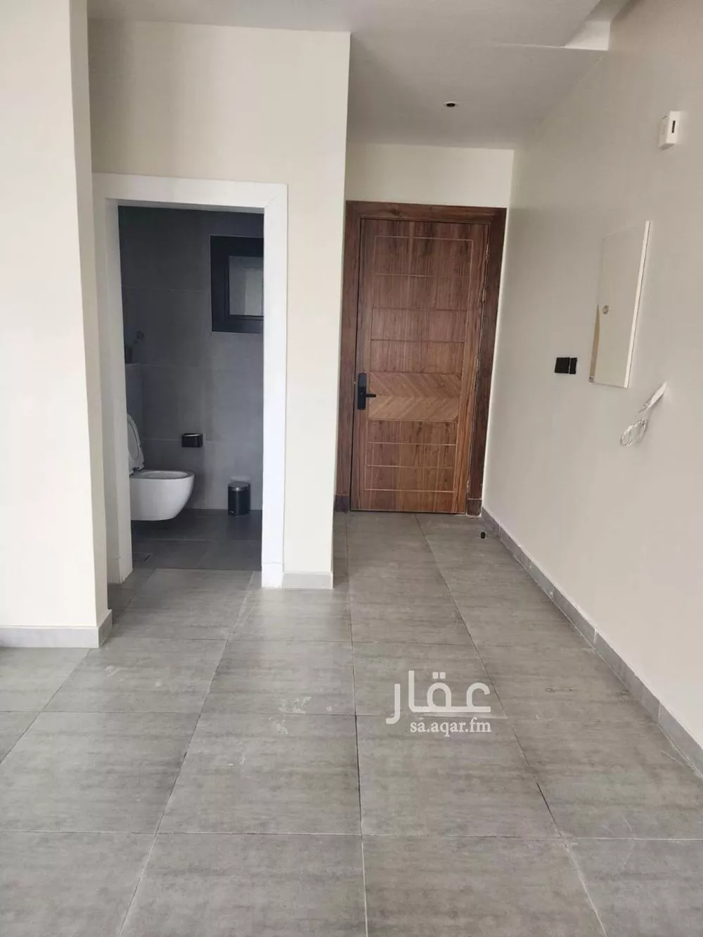 3 bedroom apartment in Al Malqa 7