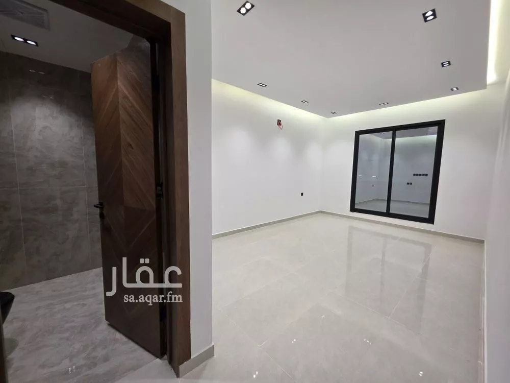 فيلا 5 غرف في طويق 15