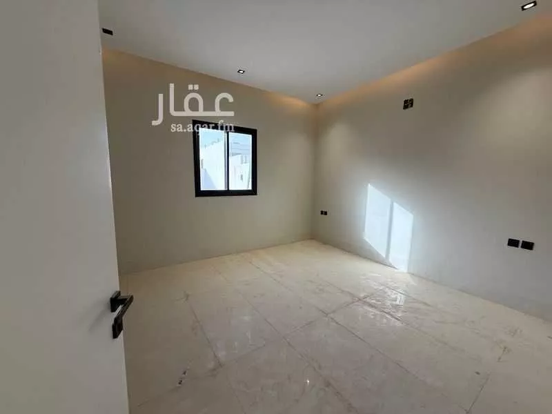 2 bedroom apartment in King Abdul Aziz 4