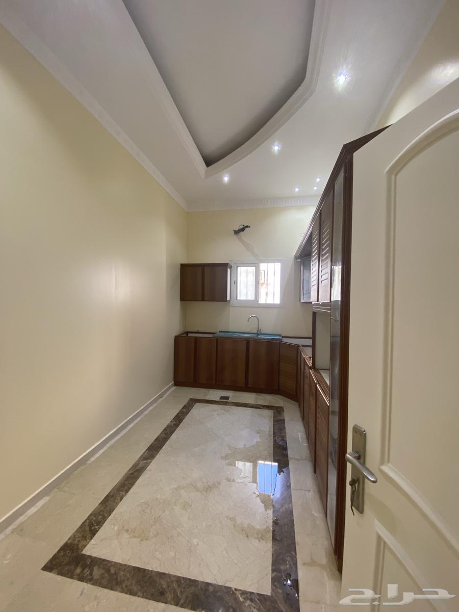 شقة 3 غرف في الصفا 5