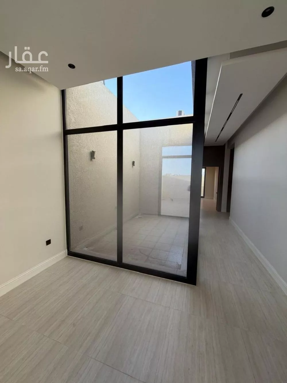 فيلا 4 غرف في العارض 22