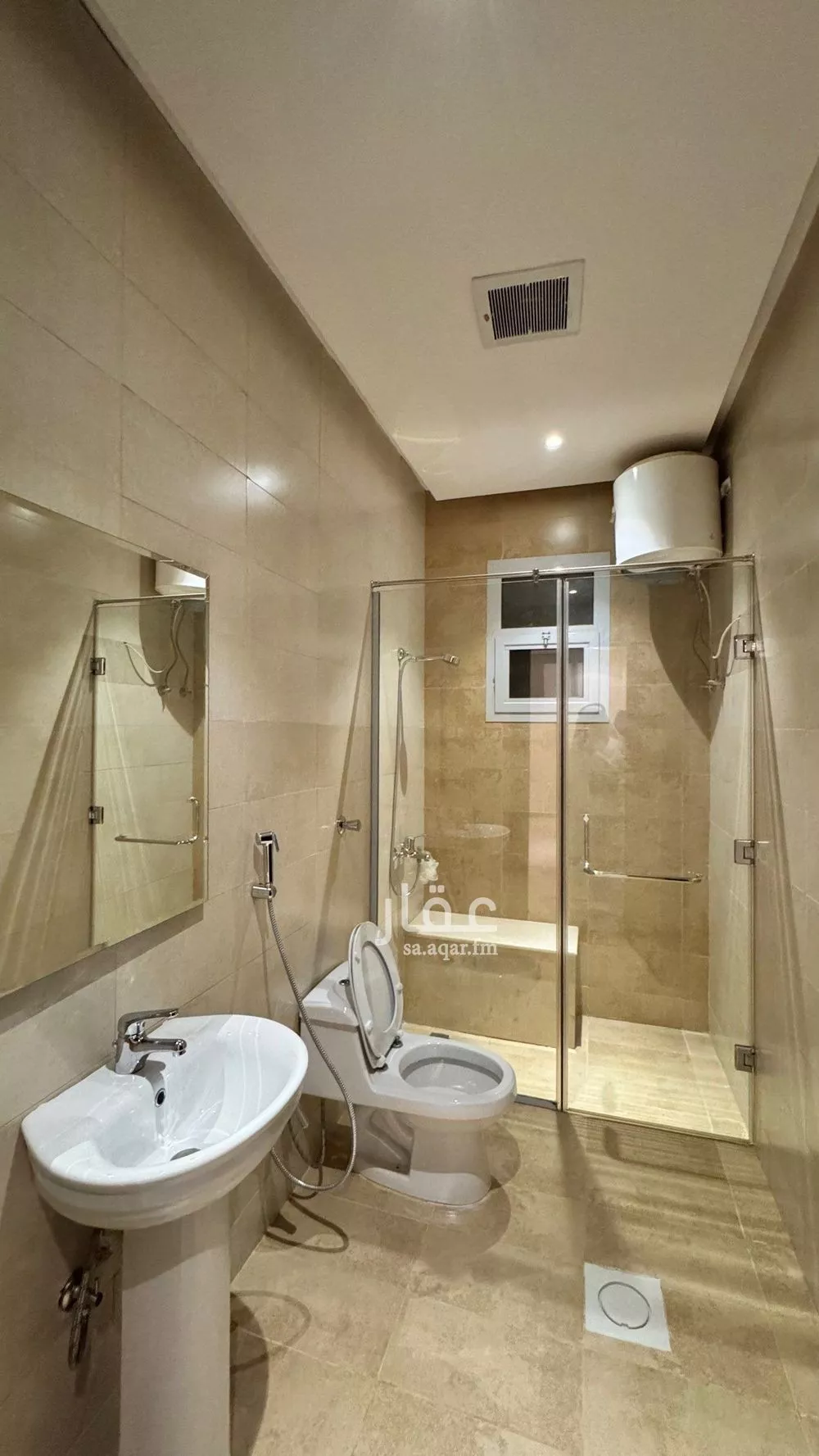 فيلا 4 غرف في الياسمين 12