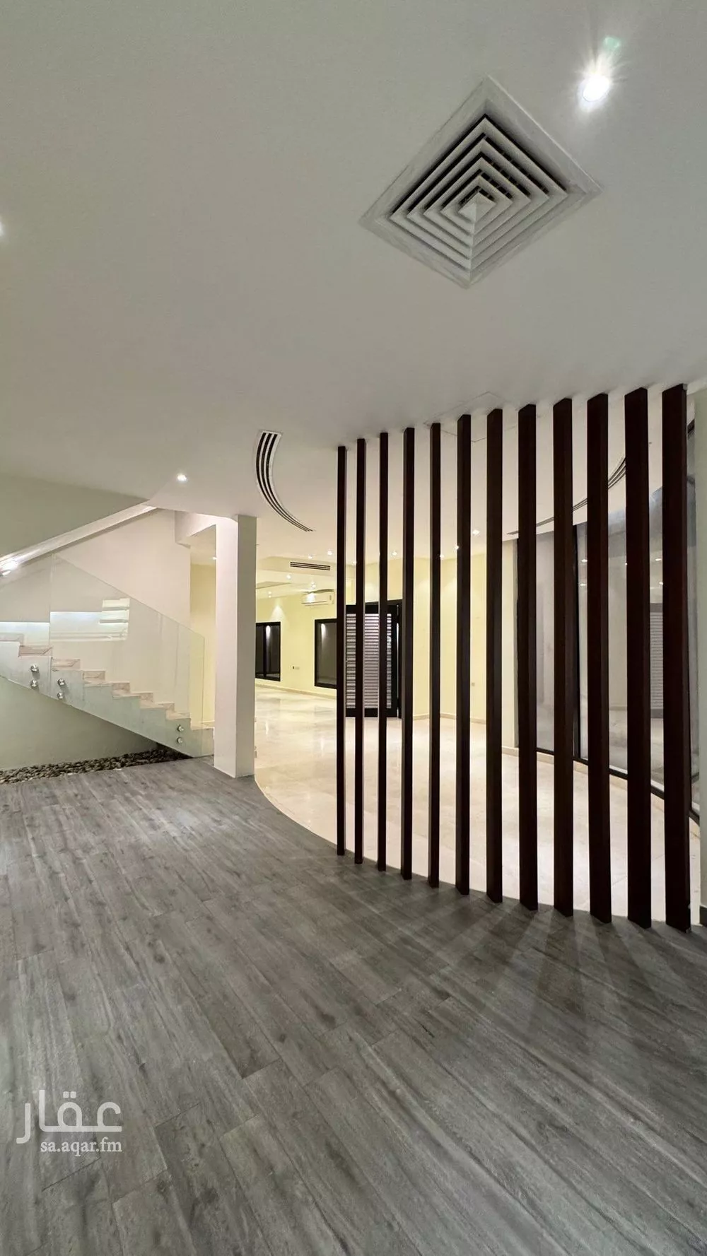 فيلا 4 غرف في الياسمين 9