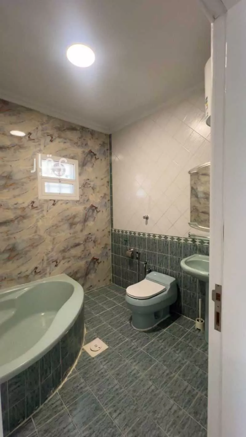 7 bedroom villa in Al Aqiq 15