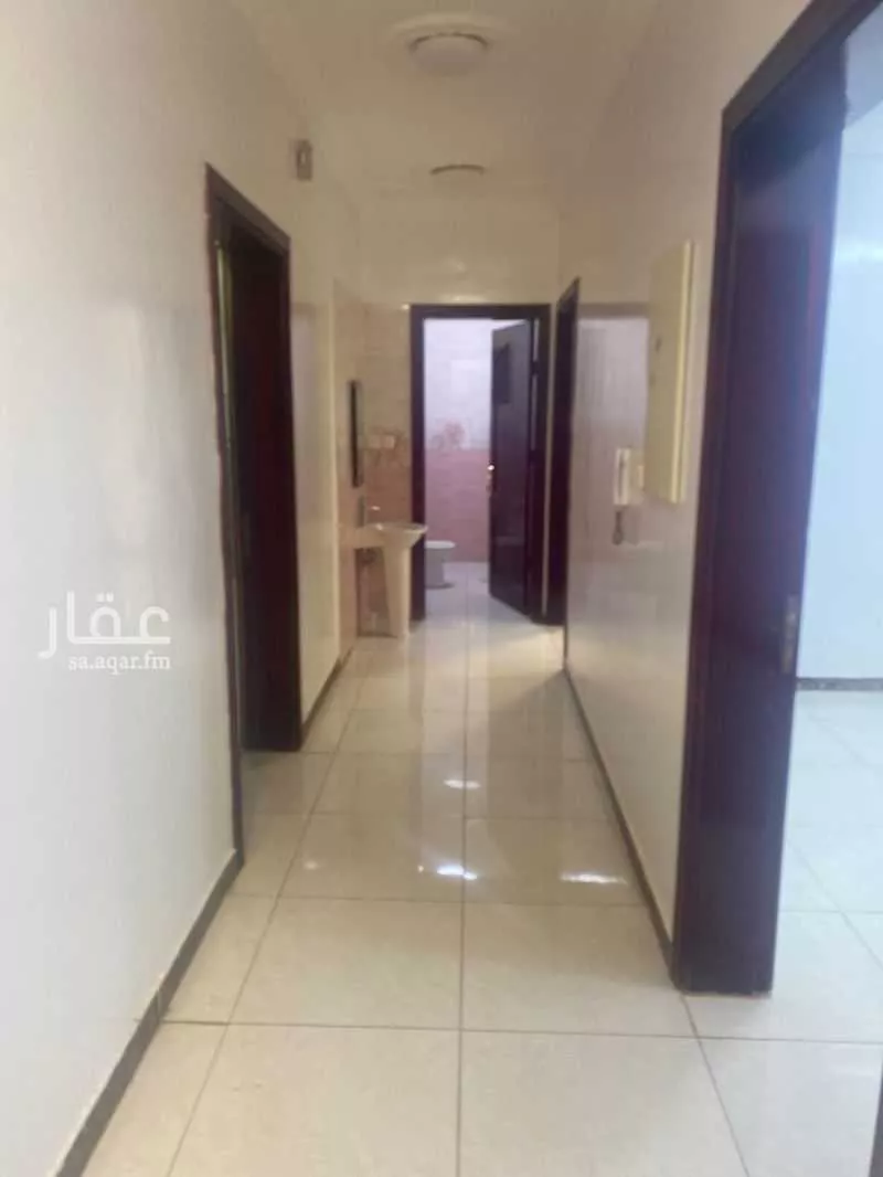 شقة 4 غرف في أبو مرخة 4