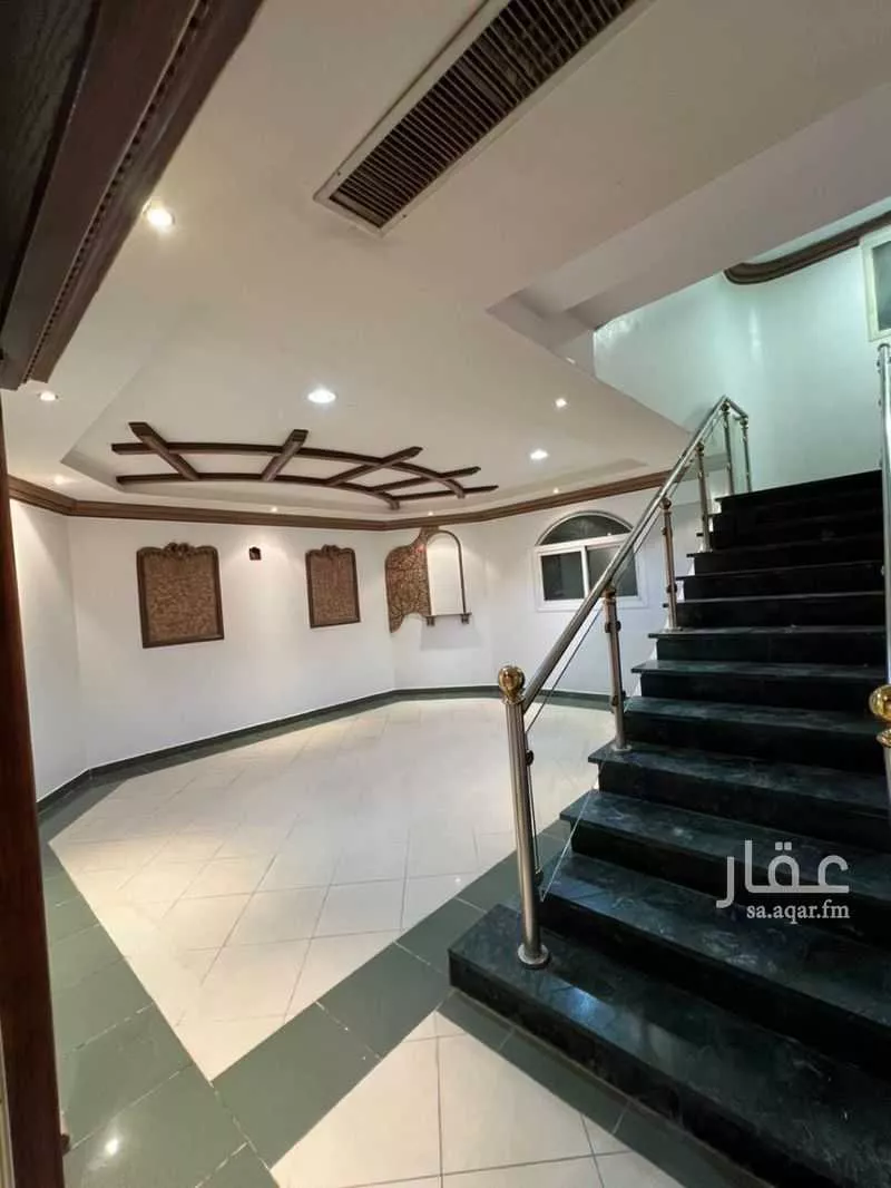 5 bedroom villa in Al Nahda 12