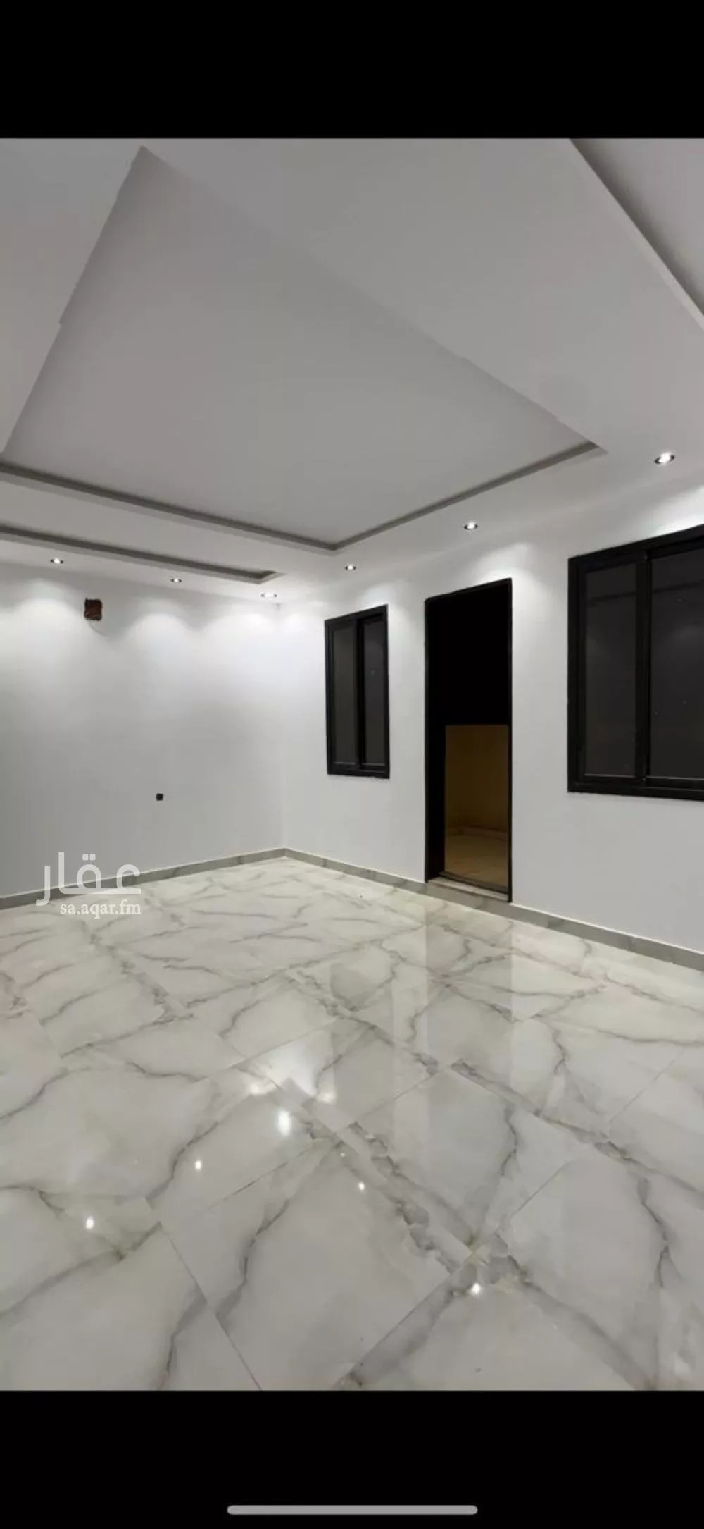 فيلا 5 غرف في الرمال 7