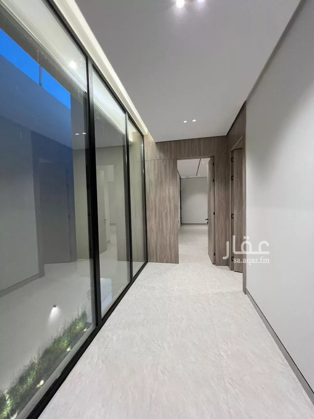 فيلا 5 غرف في النرجس 13