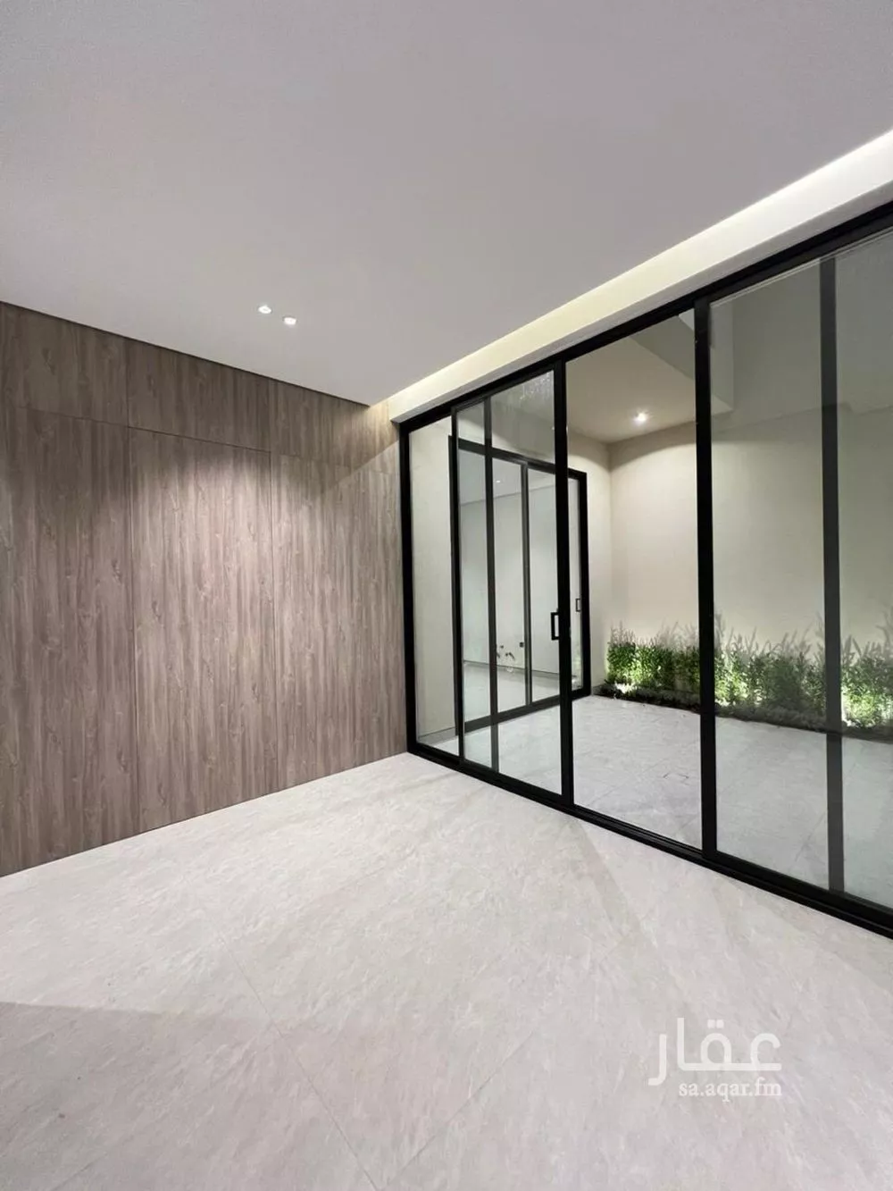 فيلا 5 غرف في النرجس 8