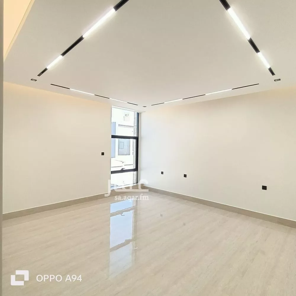 فيلا 6 غرف في النرجس 3