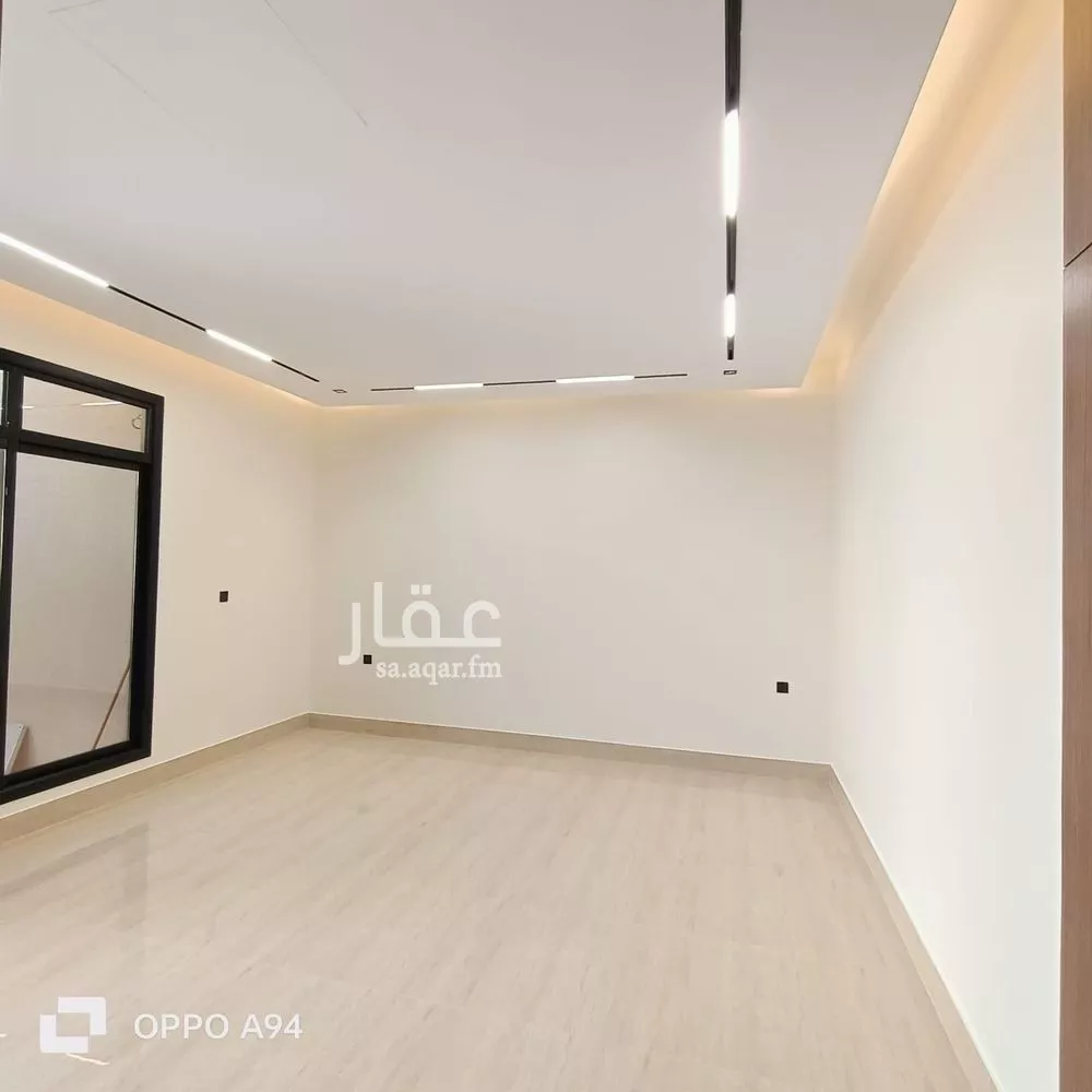 فيلا 6 غرف في النرجس 5