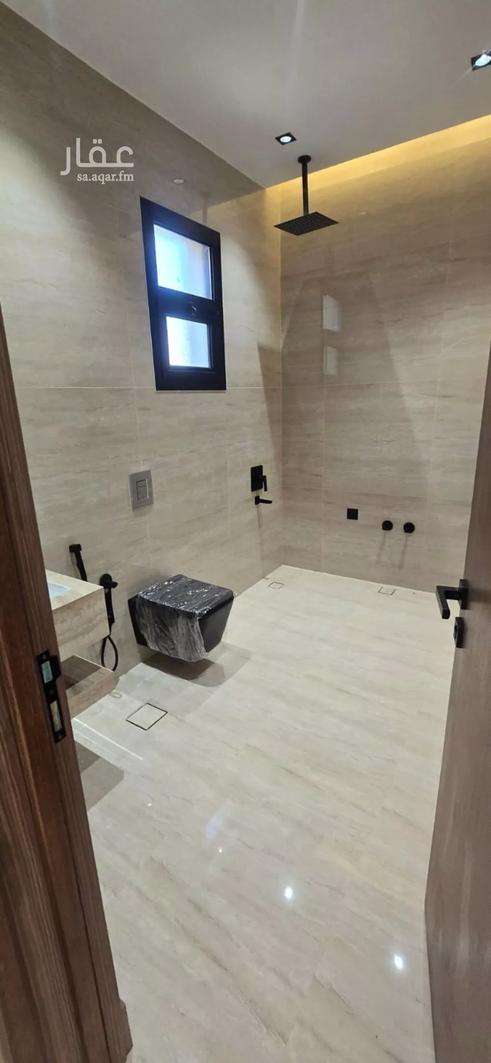 فيلا 6 غرف في النرجس 7