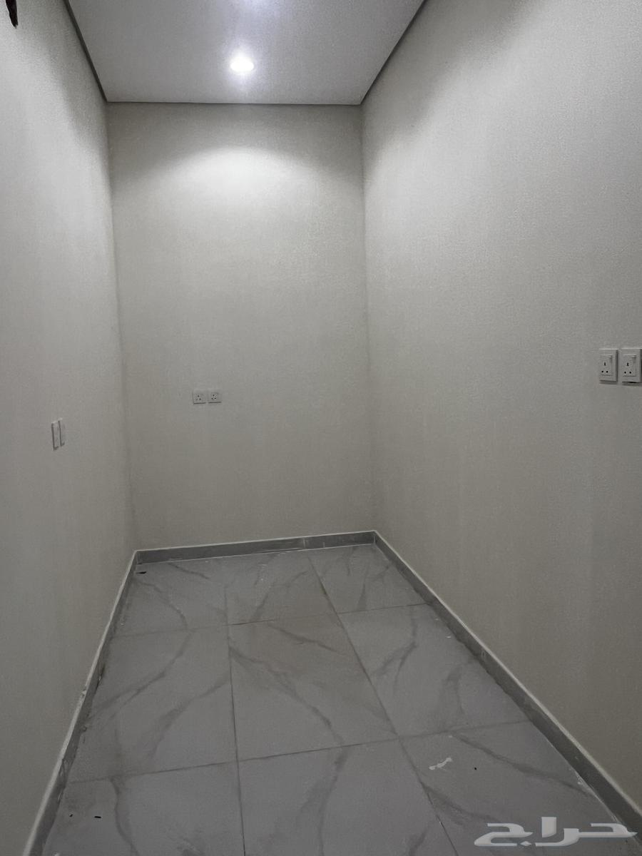8 bedroom villa in Ad Dar Al Baida 6