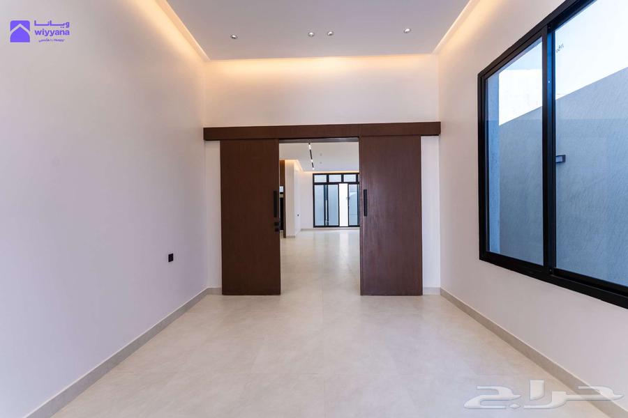 4 bedroom villa in Al Rimal 9
