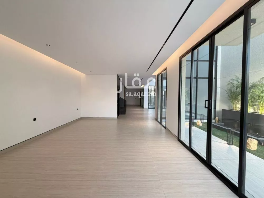 فيلا 5 غرف في العارض 5