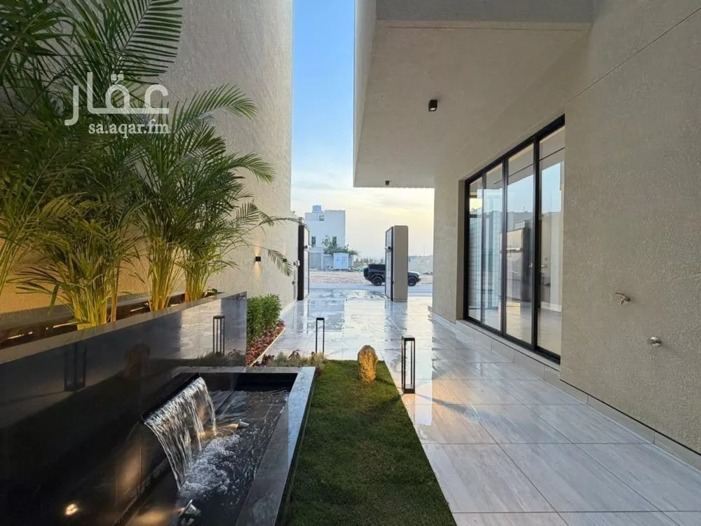 فيلا 5 غرف في العارض 9