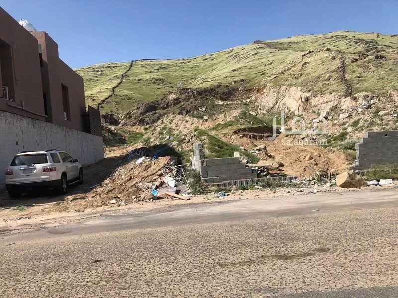 450 sqm land in King Fahd 5