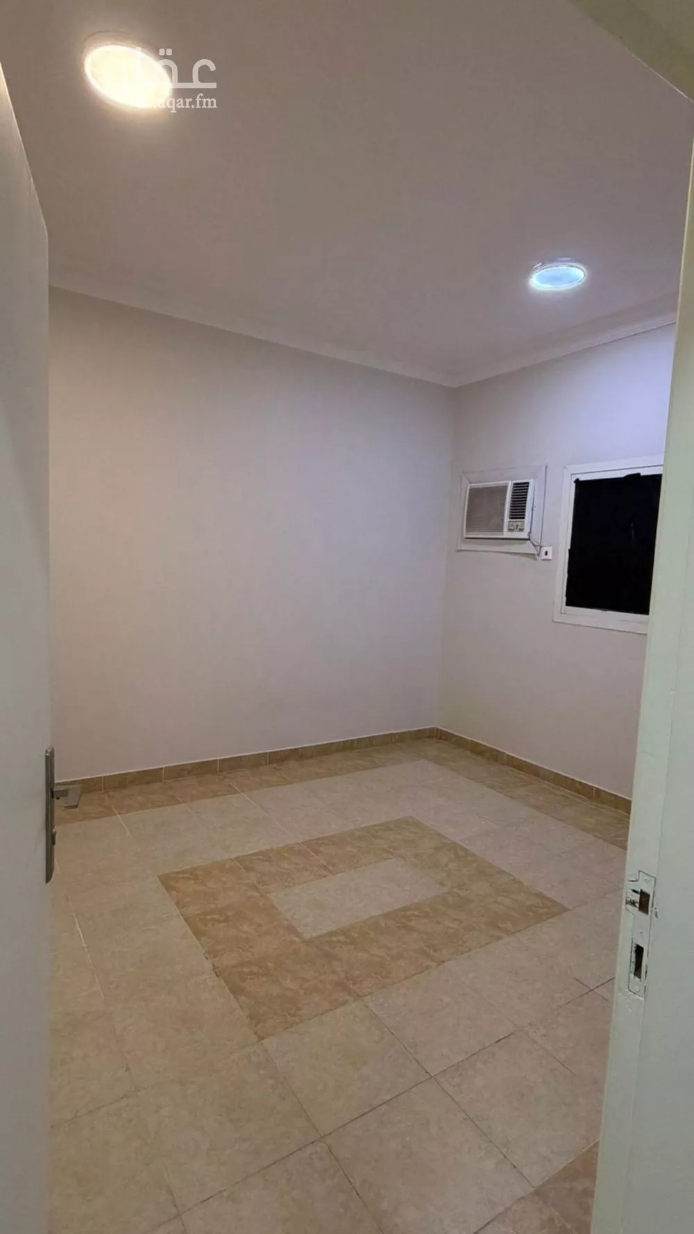 شقة 3 غرف في الروضة 3