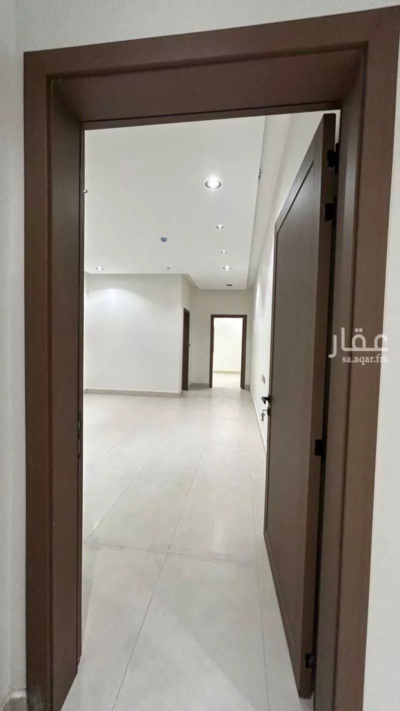 عمارة 1994 م² في الجنادرية 8