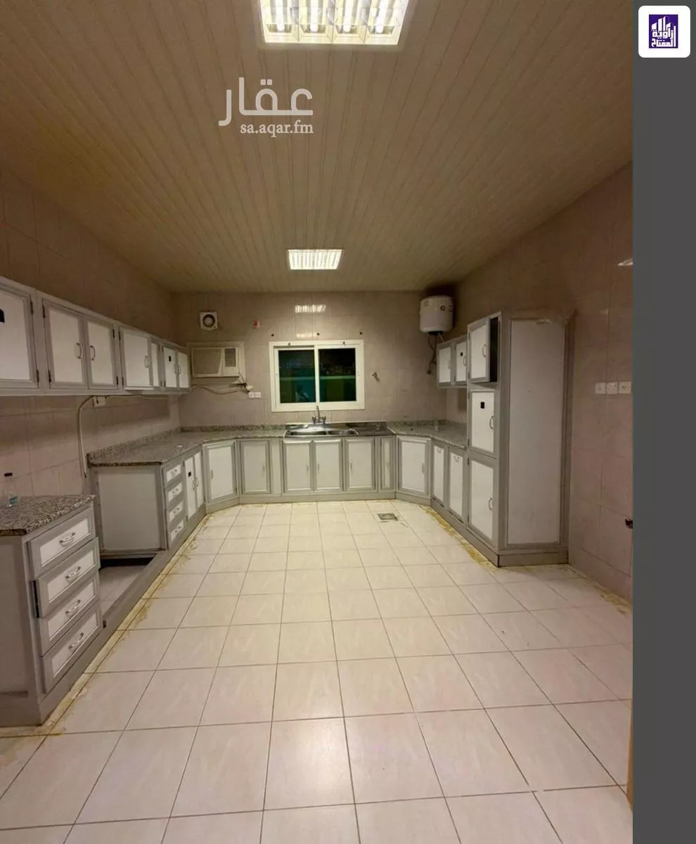 شقة 4 غرف في اشبيلية 15