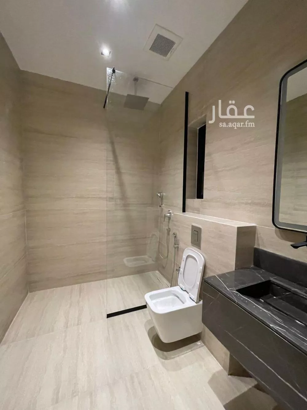 5 bedroom villa in Al Yaqout 20