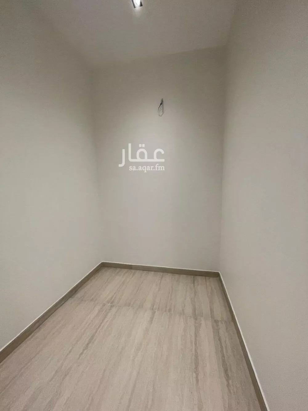 5 bedroom villa in Al Yaqout 24