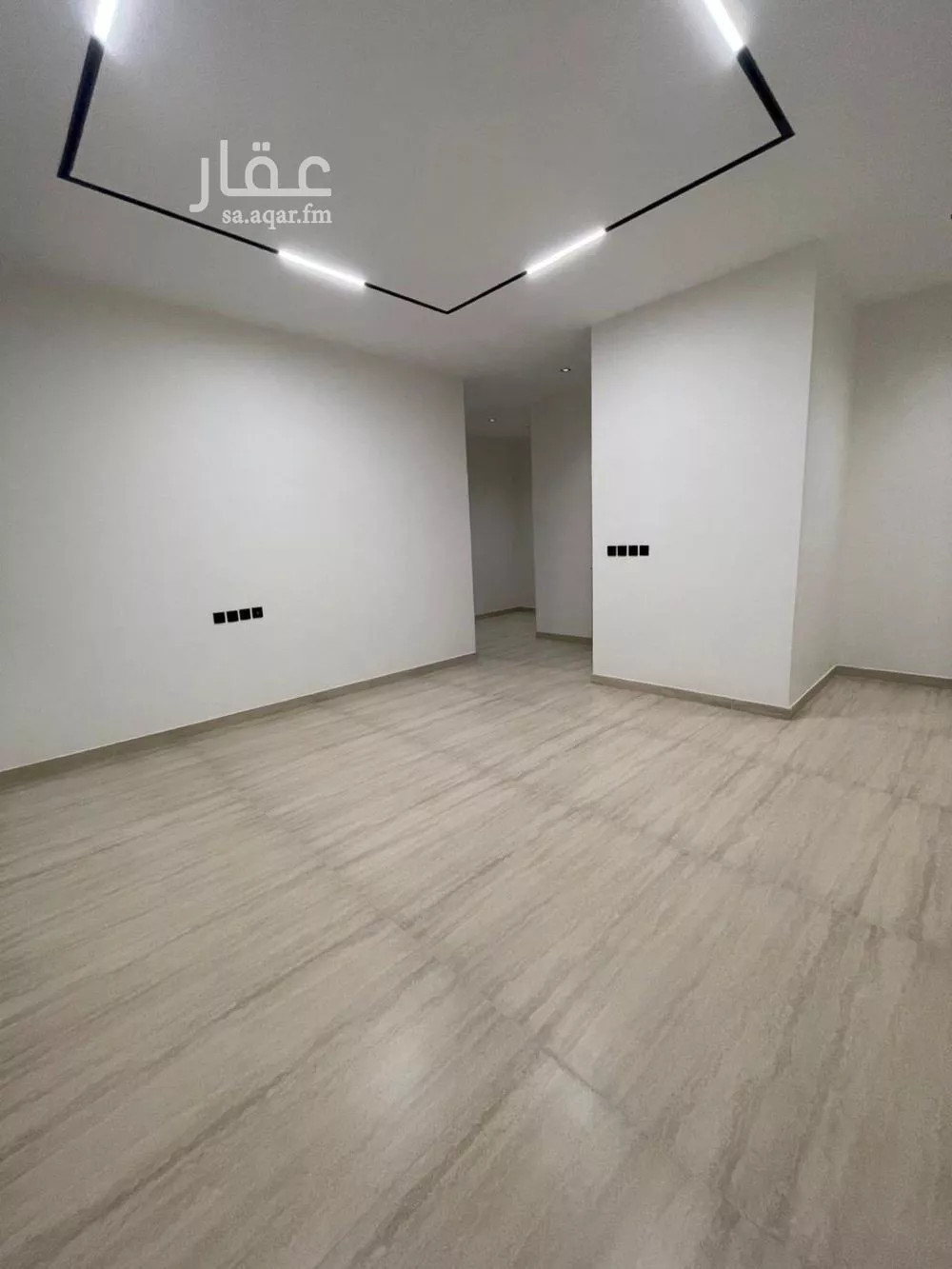 5 bedroom villa in Al Yaqout 9