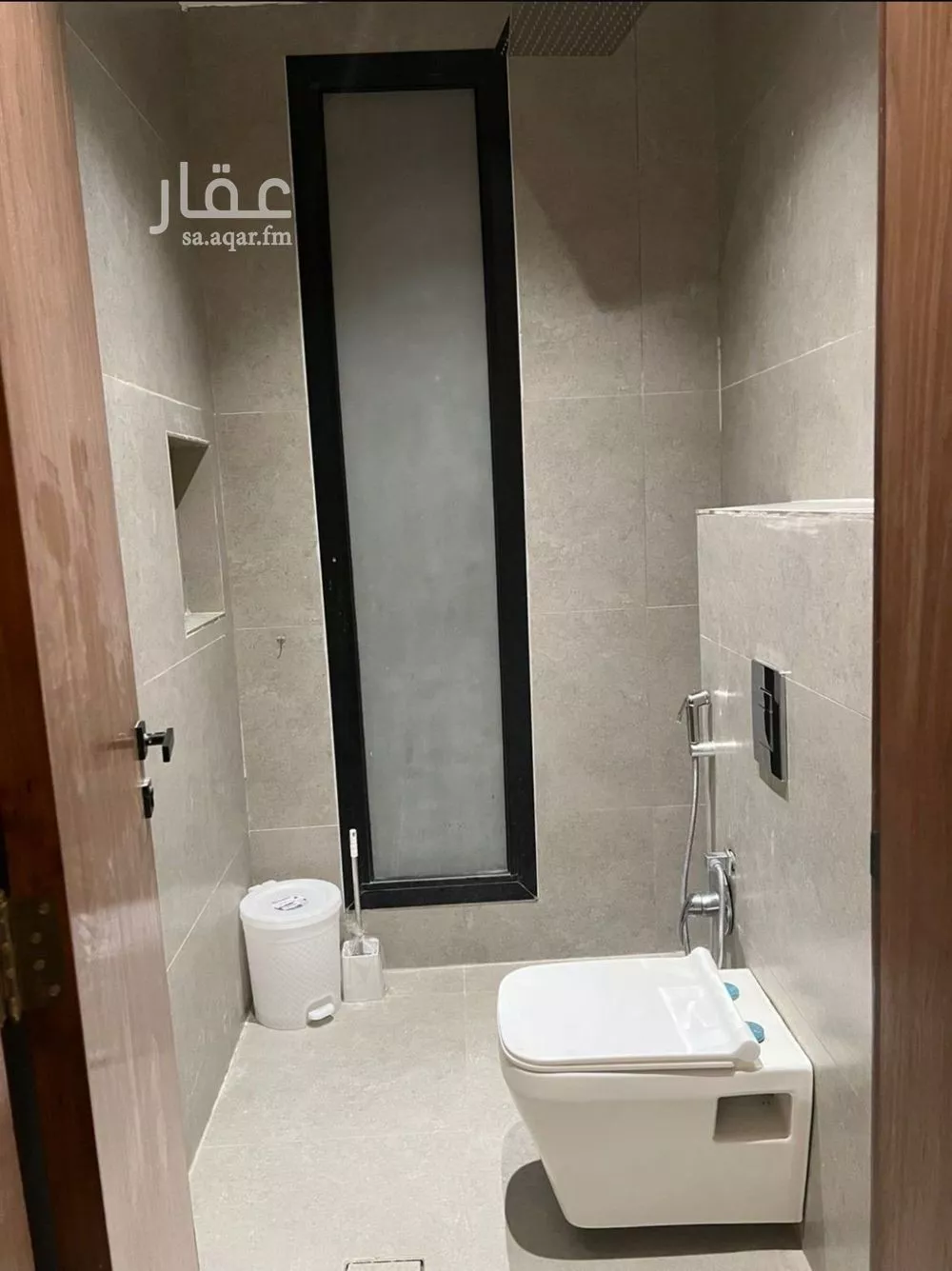 شقة 1 غرف في الرمال 9