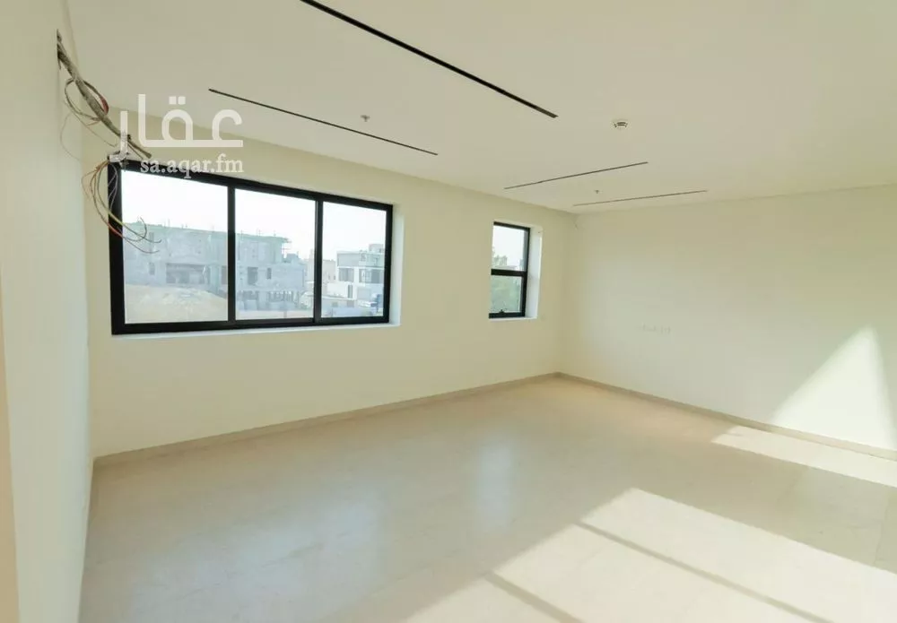 شقة 3 غرف في العارض 2