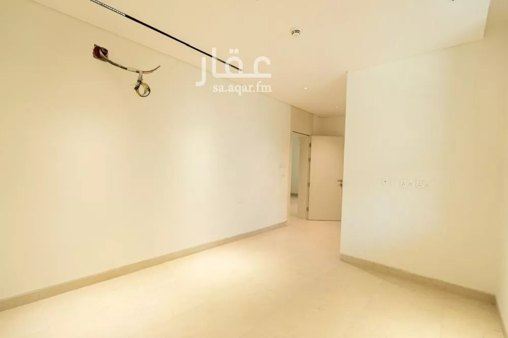 شقة 3 غرف في العارض 7