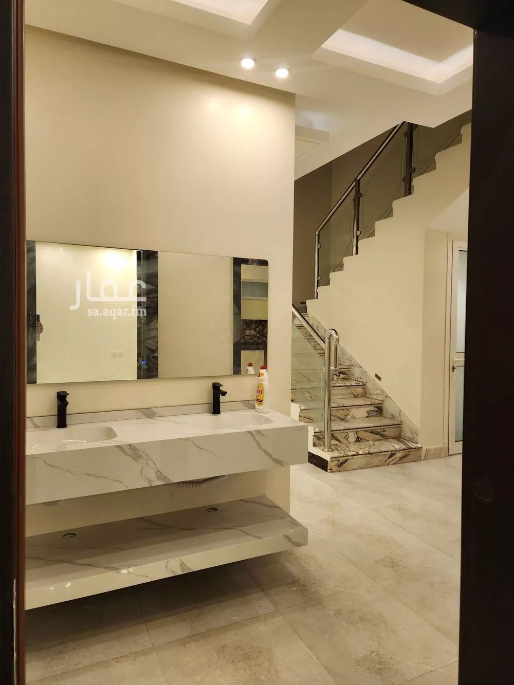 7 bedroom apartment in King Abdullah 12