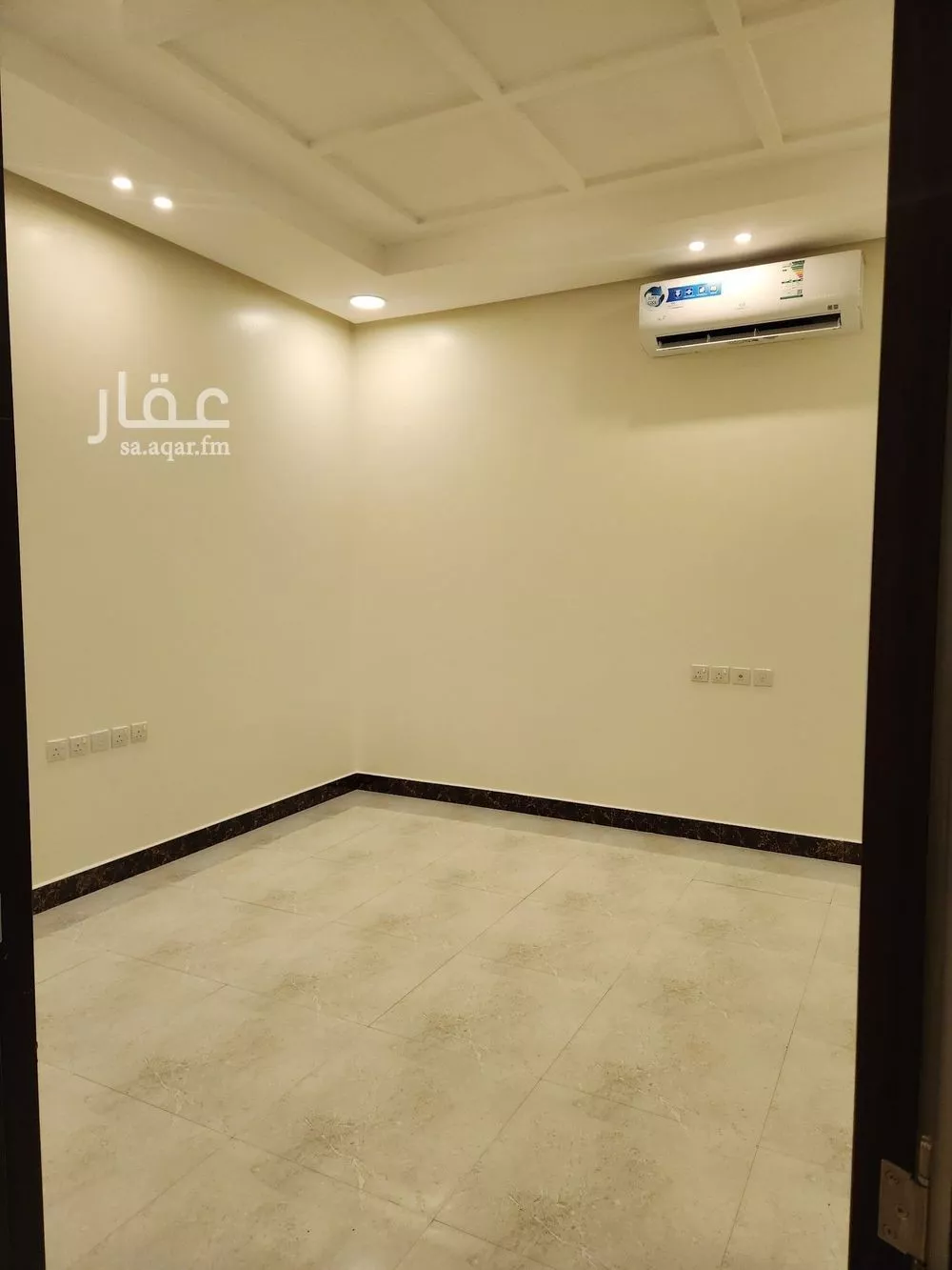 7 bedroom apartment in King Abdullah 16