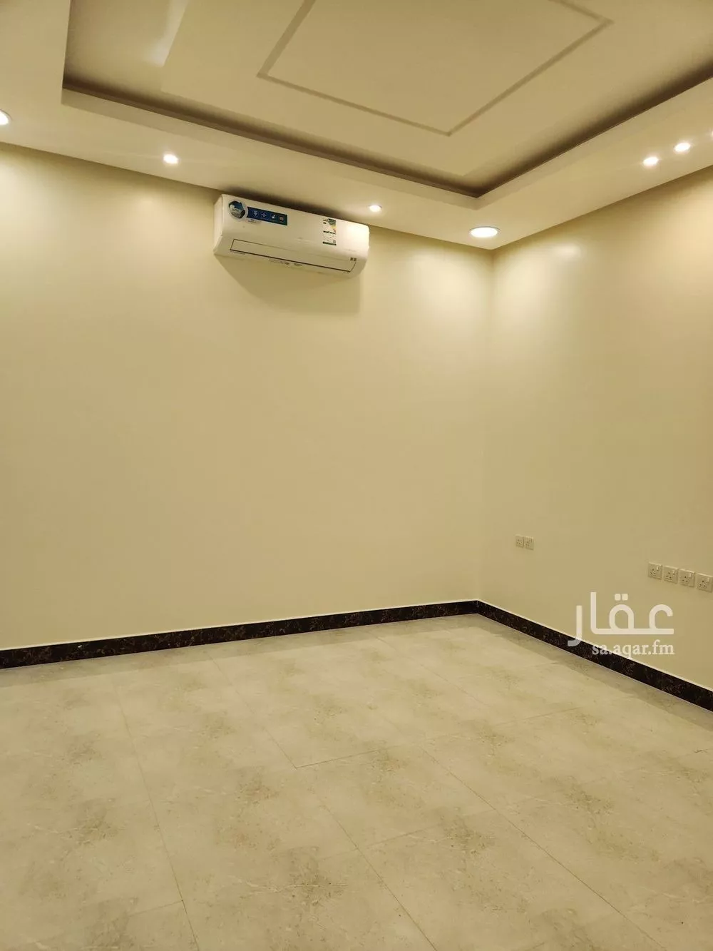 7 bedroom apartment in King Abdullah 7