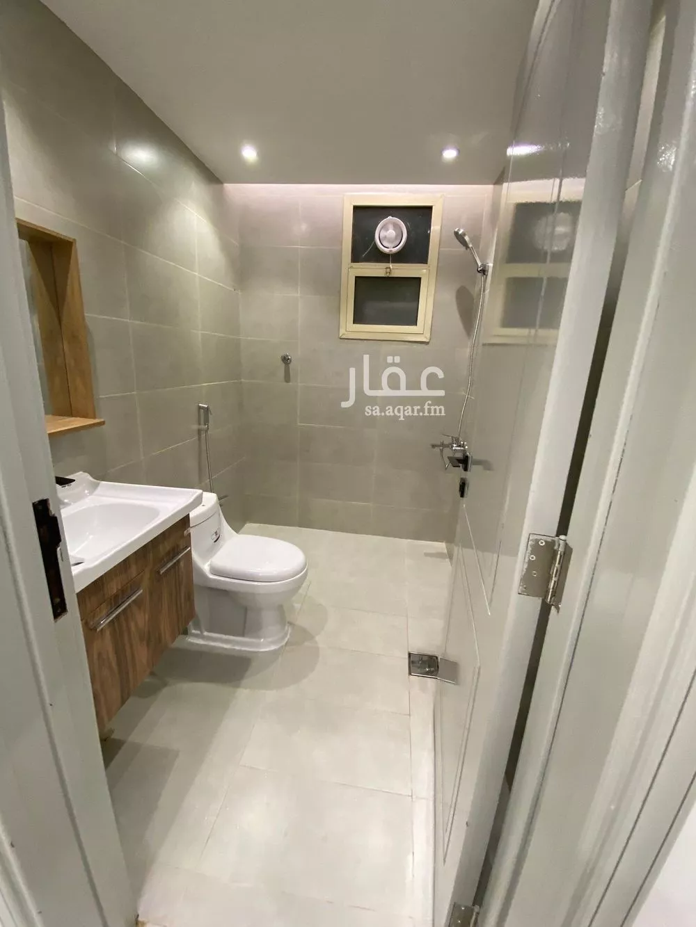 شقة 3 غرف في المونسية 12