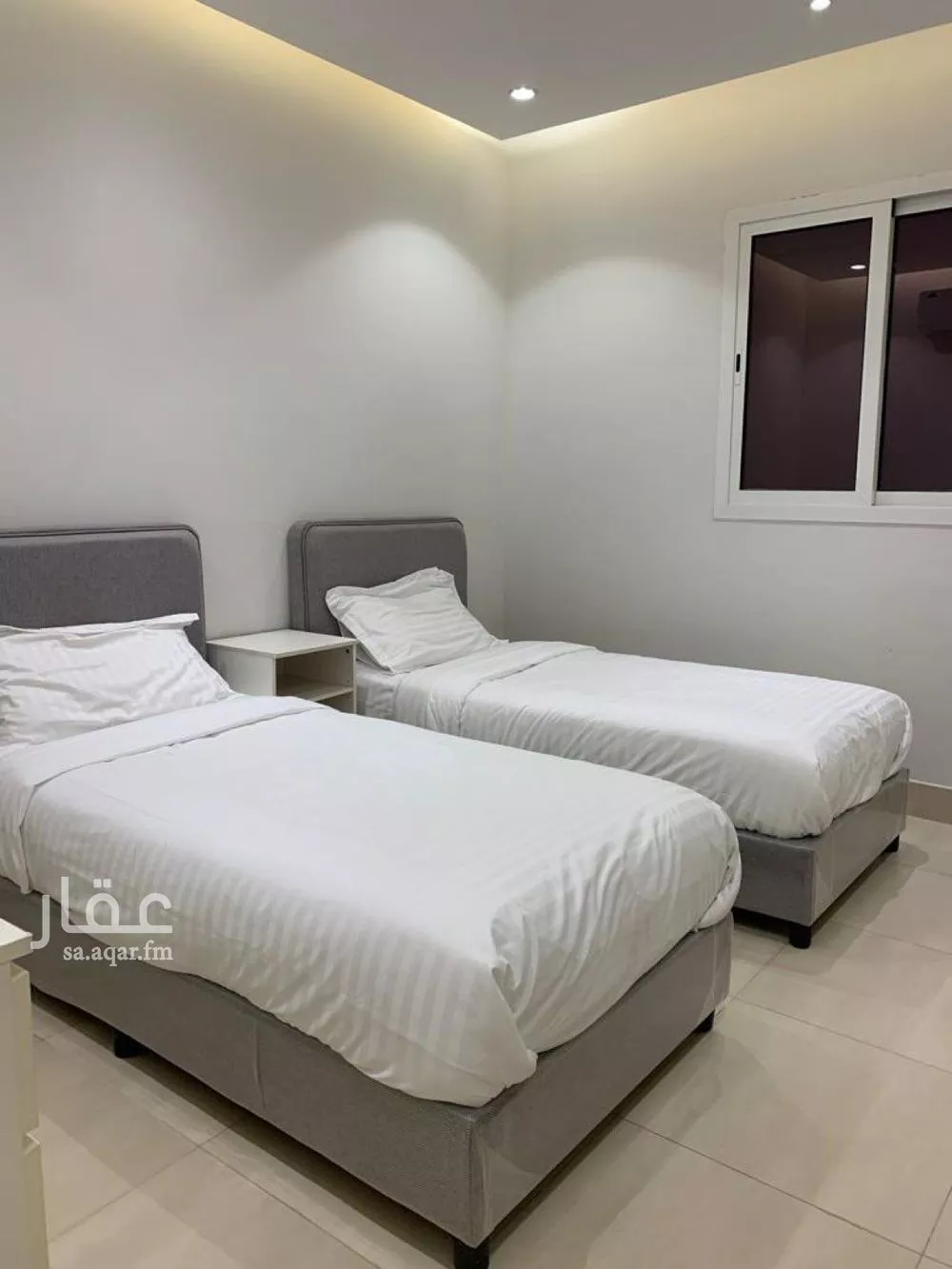 شقة 5 غرف في الملقا 14